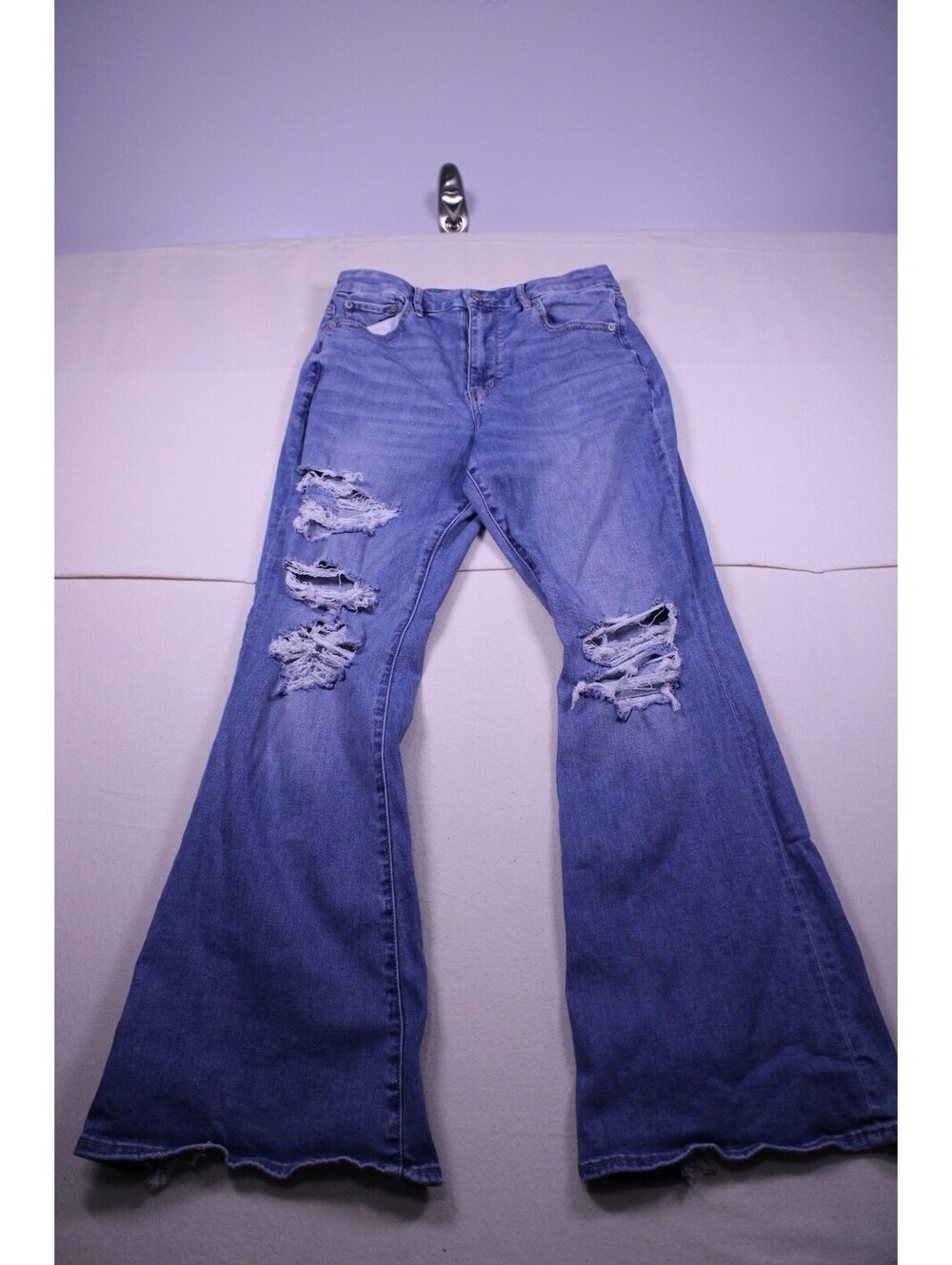 American Eagle Curvy Super High Rise Flare 10R